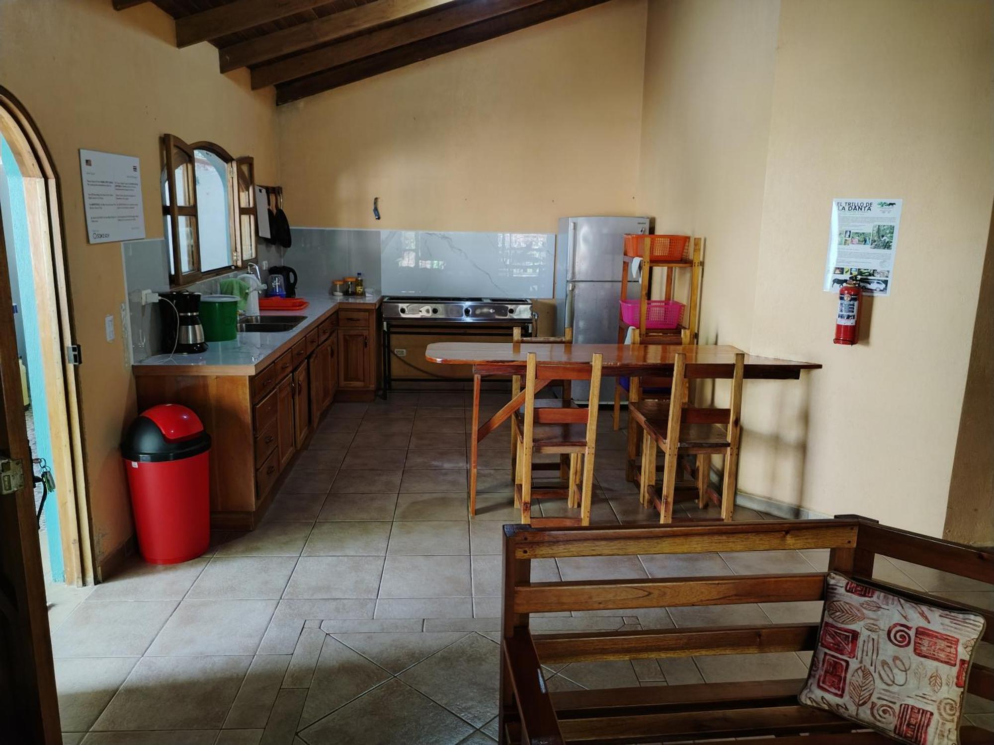 Osa House - Drake Corcovado Tours Bed & Breakfast Drakes Bay Eksteriør bilde